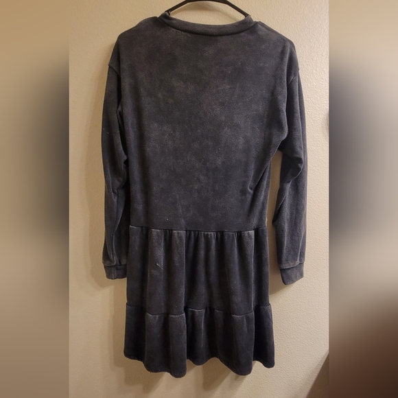 Oversized sweatshirt dress - Picture 2 of 3